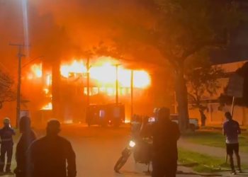 Incendio Causa Danos A Predio Da Universidade Federal De Pernambuco