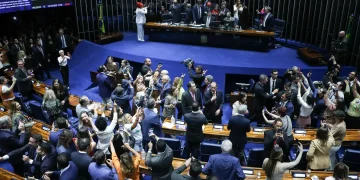 Sem Titulo 9